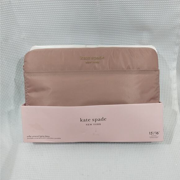 NWT! KATE SPADE! GORGEOUS CHAMPAGNE PINK NYLON PADDED LAPTOP CASE! 15"-16" - Picture 2 of 10